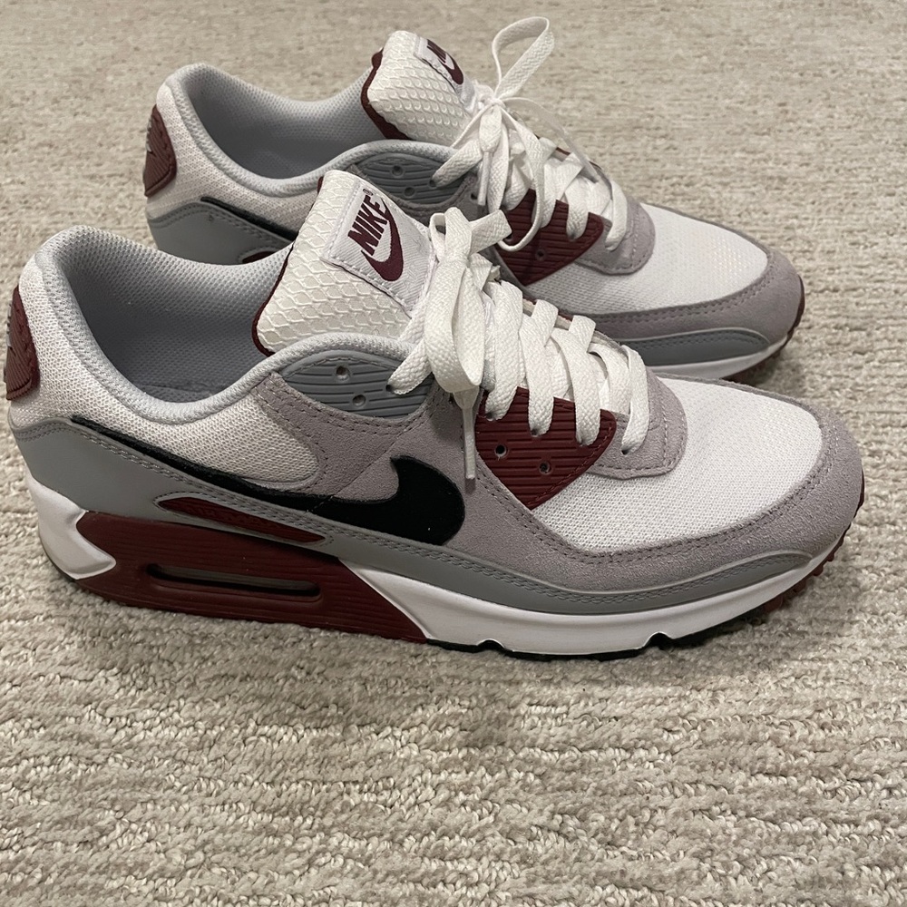 Nike Air Max 90 Dark Team Red size 10US